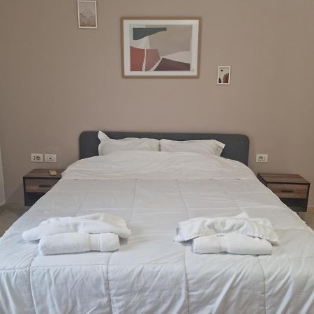 #Beautiful New Apartment,Studio- Close Tirana City Center Bagian luar foto