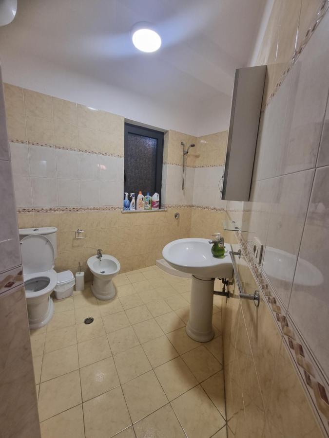 #Beautiful New Apartment,Studio- Close Tirana City Center Bagian luar foto