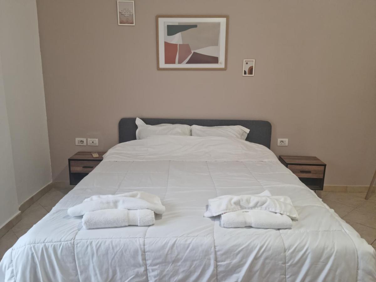 #Beautiful New Apartment,Studio- Close Tirana City Center Bagian luar foto