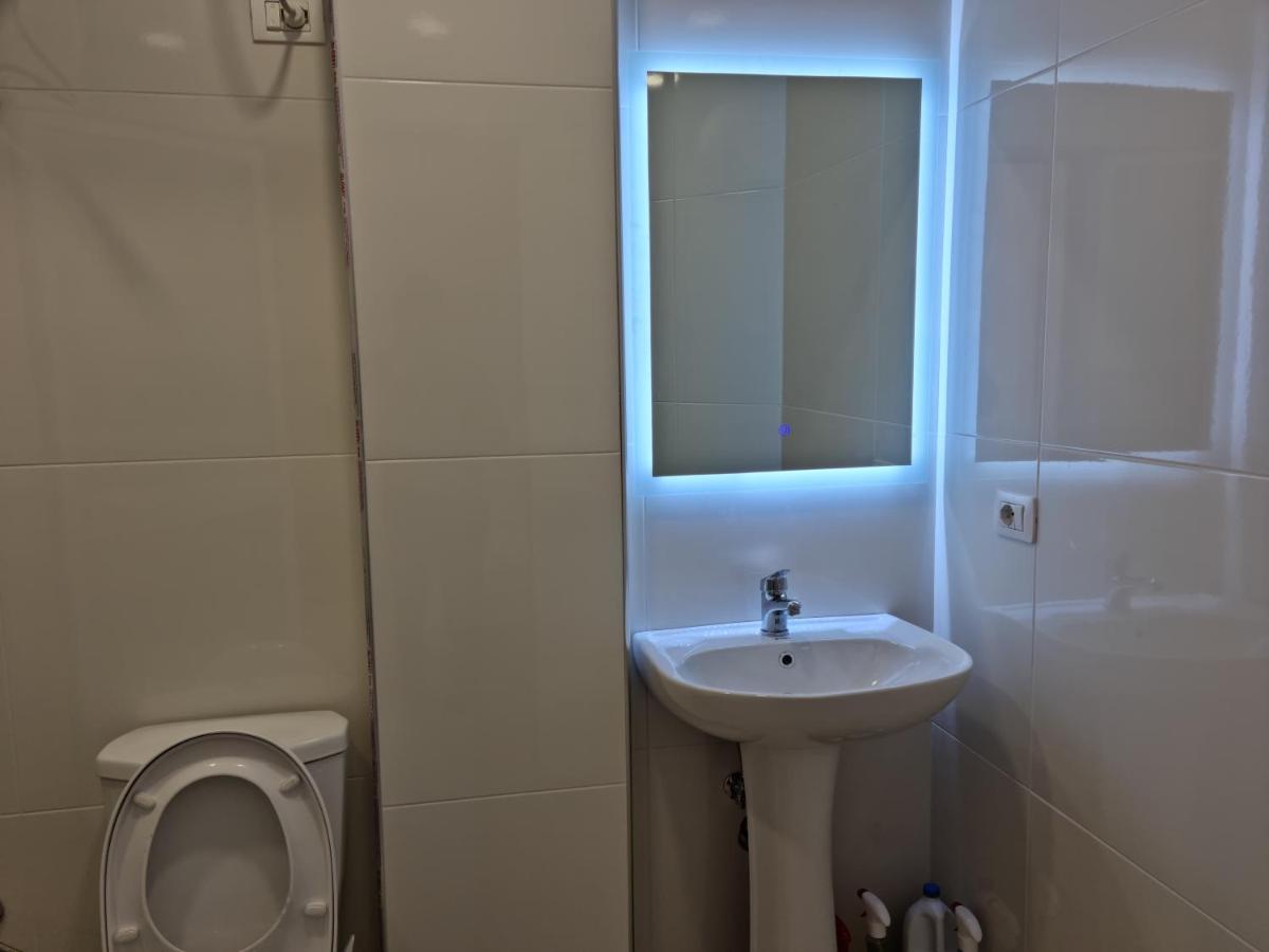 #Beautiful New Apartment,Studio- Close Tirana City Center Bagian luar foto